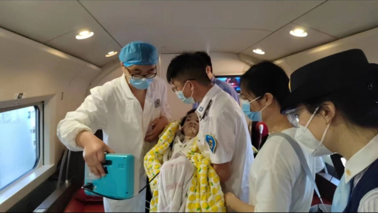 东乡族自治县专业高铁转运